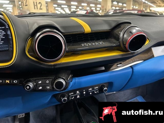 Ferrari 812 812 Superfast 2020 года - похожие автомобили