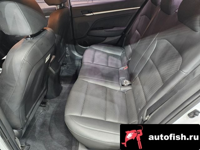 Hyundai AVANTE The New Avante AD 2019 года - вид 6