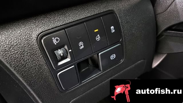 Hyundai Staria Staria 2023 года - похожие автомобили