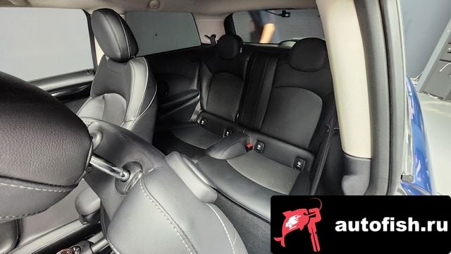 Mini Cooper Cooper 2018 года - похожие автомобили