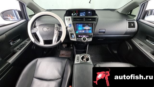 Toyota Prius Prius V 2015 года - вид 7