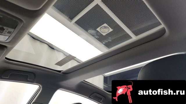 Toyota Prius Prius V 2015 года - вид 18