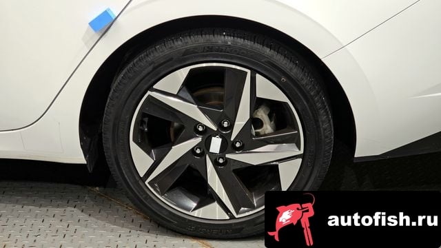 Hyundai AVANTE Avante (CN7) 2021 года - вид 5