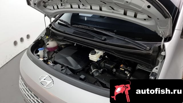 Hyundai Staria Staria 2021 года - вид 6