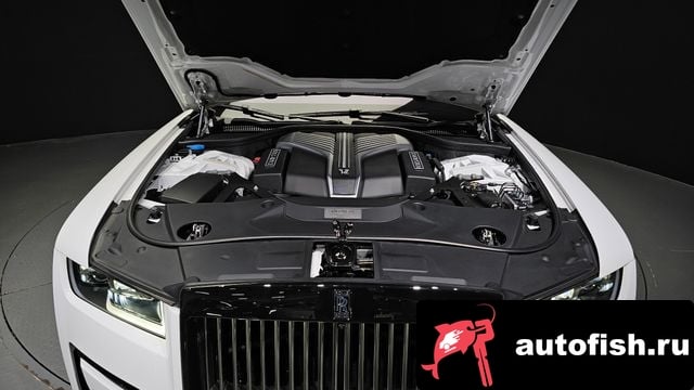 Rolls-Royce Ghost Ghost 2nd Generation 2023 года - вид 6