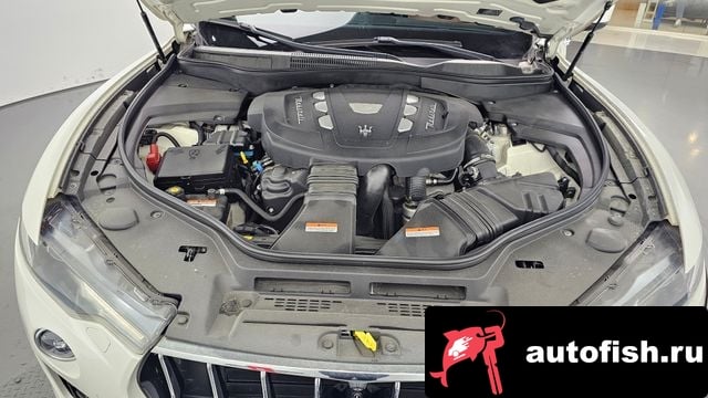 Maserati Levante Lebante 2018 года - вид 6