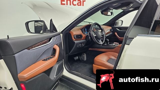 Maserati Levante Lebante 2018 года - похожие автомобили