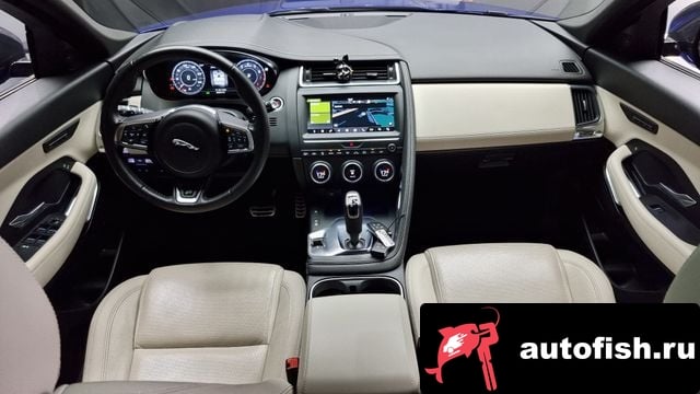 Jaguar E-PACE E-PACE 2018 года - похожие автомобили