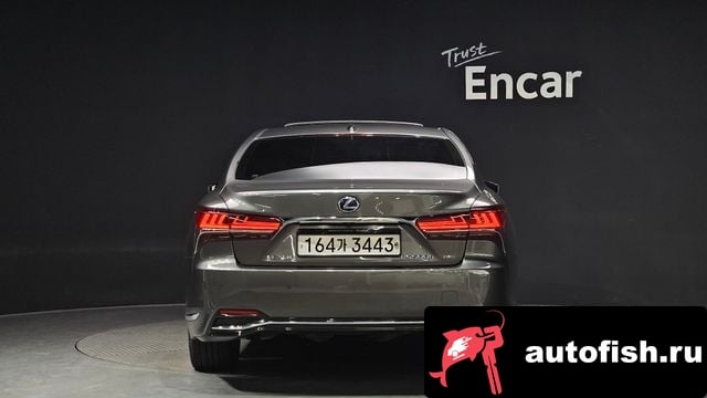 Lexus LS LS500h 5th generation 2020 года - вид 4