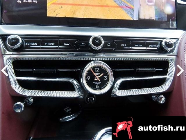 Bentley Flying Spur Flying Spur 3rd Generation 2022 года - похожие автомобили