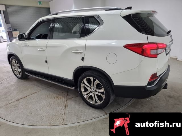 KG Mobility (Ssangyong) Rexton G4 Rexton 2018 года - вид 3