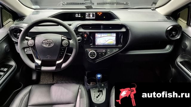 Toyota Prius Prius C 2018 года - вид 7