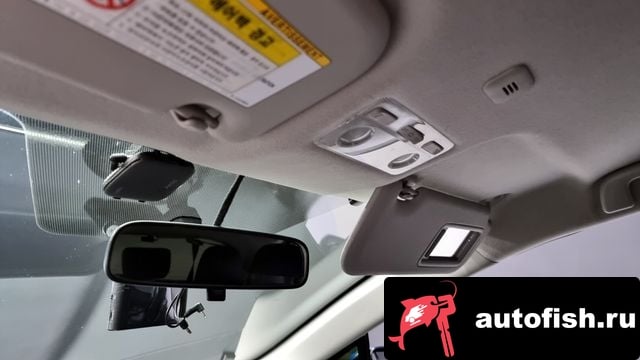 Toyota Prius Prius C 2018 года - вид 20