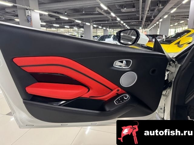 Astonmartin Vantage Vantage 2nd Generation 2019 года - вид 6