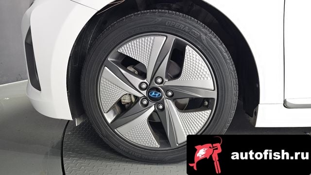 Hyundai Ioniq The New Ionic Hybrid 2019 года - вид 5