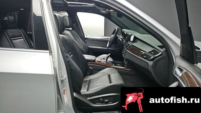 BMW X5 X5 (E70) 2011 года - вид 10