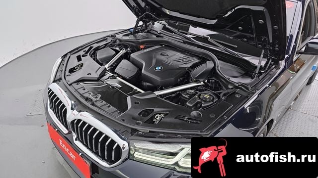 BMW 5-Series 5 Series (G30) 2023 года - вид 6