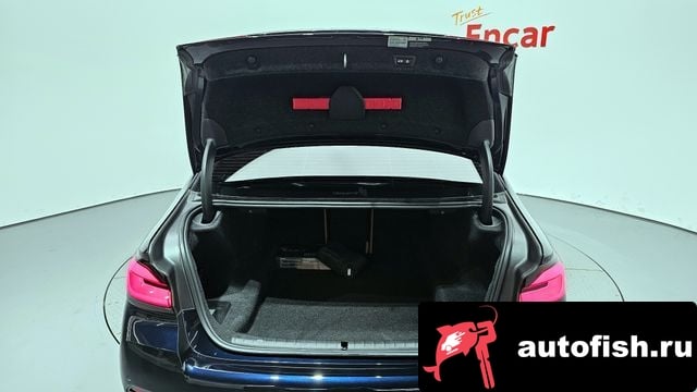 BMW 5-Series 5 Series (G30) 2023 года - вид 20