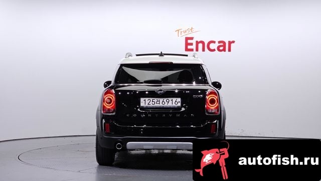 Mini Countryman Cooper Country Man 2020 года - вид 4