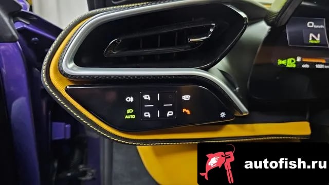 Ferrari 296 296 GTS 2024 года - похожие автомобили