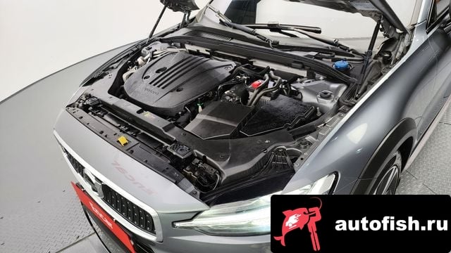 Volvo V60 V60 Cross-country 2nd Generation 2020 года - похожие автомобили