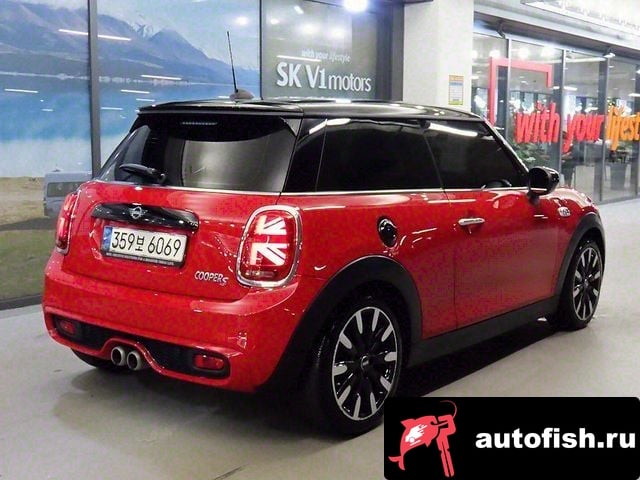 Mini Cooper Cooper S 2019 года - вид 4