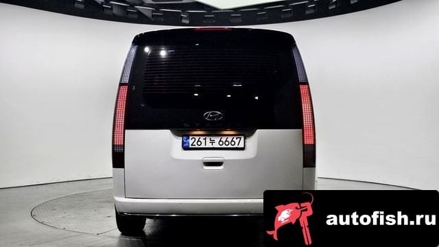 Hyundai Staria Staria 2023 года - вид 4