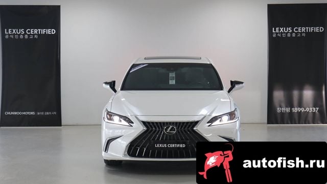Lexus ES ES300h 7th generation 2024 года - вид 3
