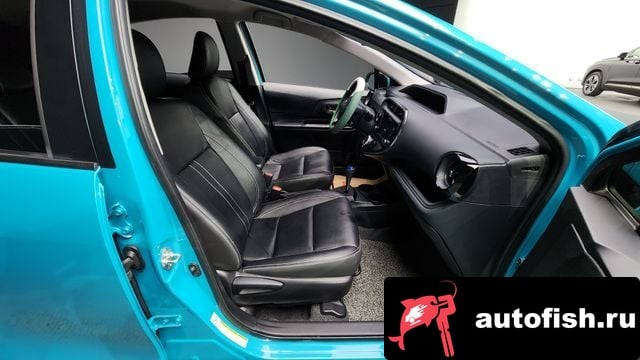 Toyota Prius Prius C 2018 года - вид 13