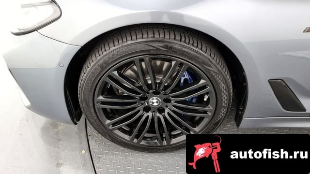 BMW 5-Series 5 Series (G30) 2018 года - похожие автомобили