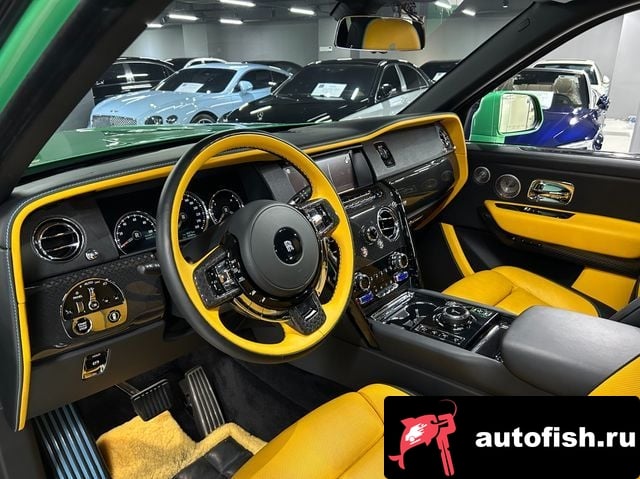Rolls-Royce Cullinan Cullinan 2023 года - вид 5