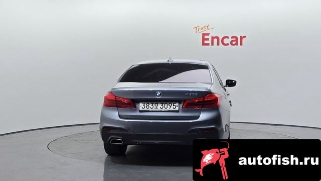 BMW 5-Series 5 Series (G30) 2018 года - вид 4