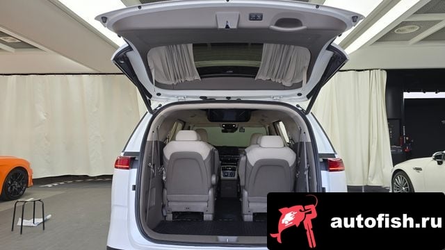 Kia Carnival Carnival 4th generation 2021 года - похожие автомобили