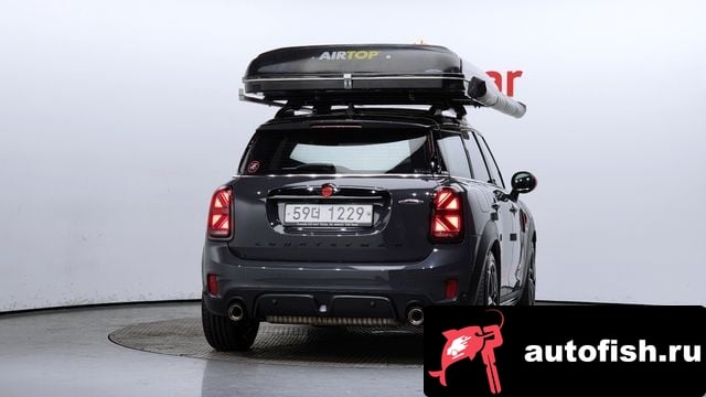 Mini Countryman Cooper S Country Man 2018 года - вид 4
