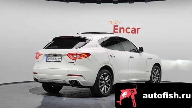 Maserati Levante Lebante 2018 года - похожие автомобили