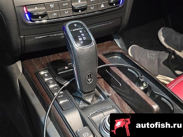 Maserati Ghibli Gibley 2019 года - вид 6