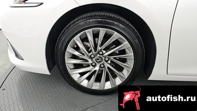 Lexus ES ES300h 7th generation 2024 года - вид 5