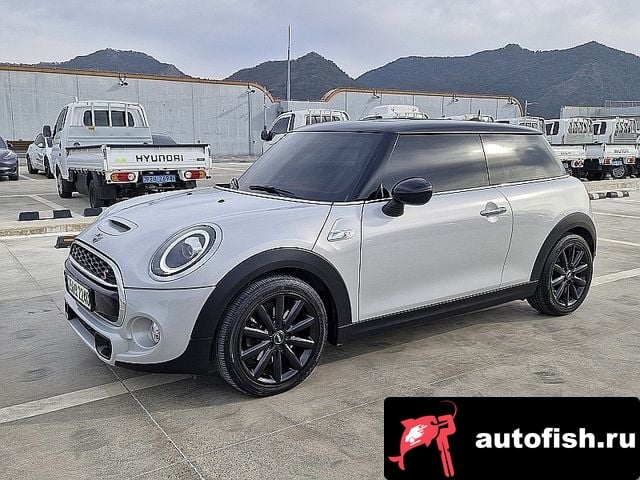 Mini Cooper Cooper S 2019 года - вид 2