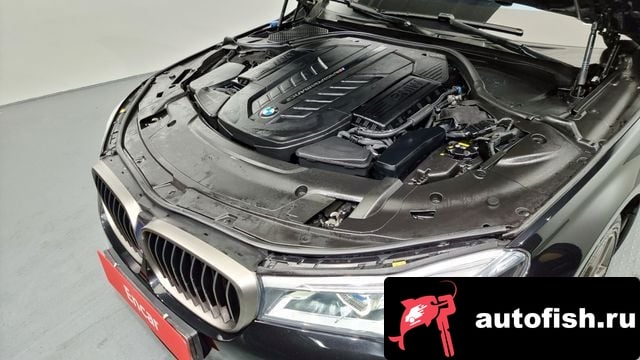 BMW 7-Series 7 Series (G11) 2018 года - вид 6