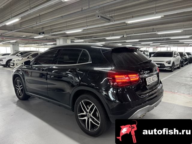 Mercedes-Benz GLA-Class GLA-Class X156 2019 года - вид 4