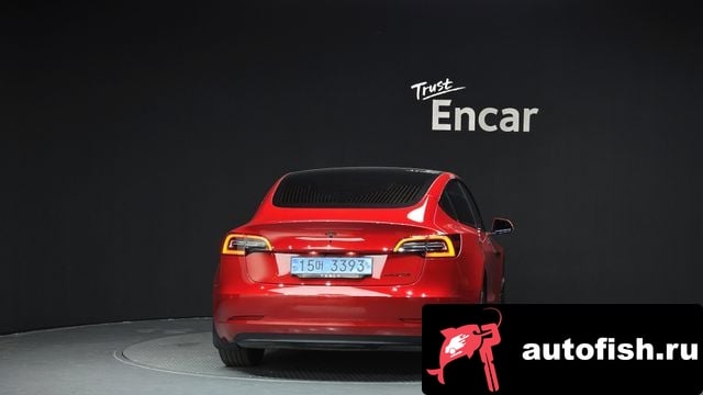 Tesla Model 3 Model 3 2020 года - вид 4