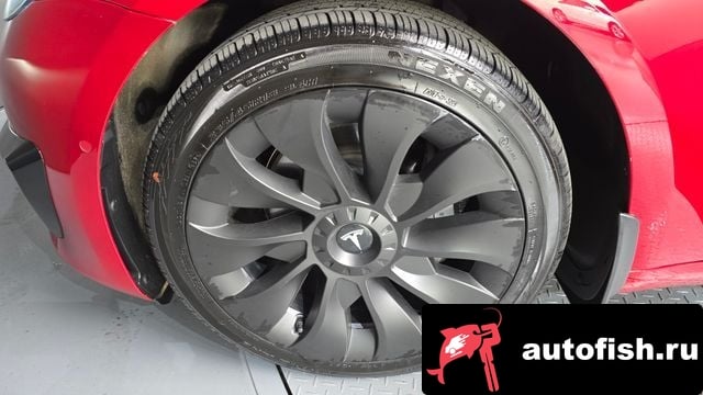 Tesla Model 3 Model 3 2020 года - вид 5