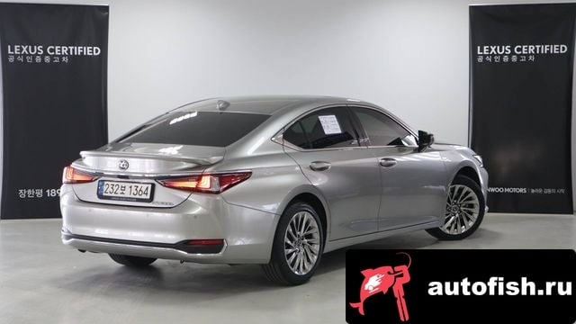 Lexus ES ES300h 7th generation 2024 года - вид 2