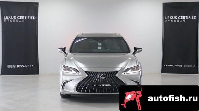 Lexus ES ES300h 7th generation 2024 года - вид 3