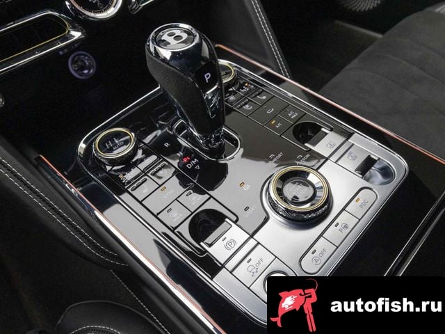 Bentley Flying Spur Flying Spur 3rd Generation 2024 года - похожие автомобили