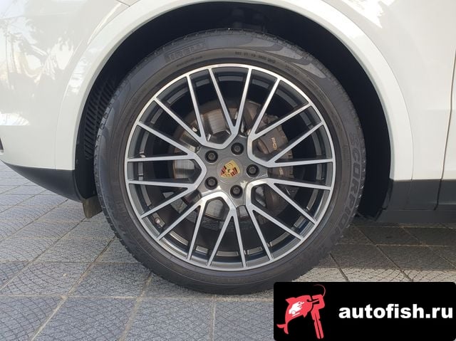 Porsche Cayenne Cayenne (PO536) 2019 года - похожие автомобили