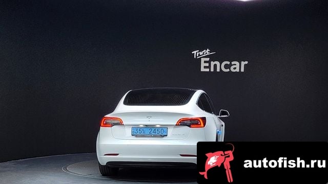 Tesla Model 3 Model 3 2020 года - вид 4