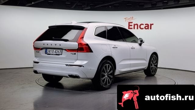 Volvo XC60 XC60 second Generation 2017 года - вид 2
