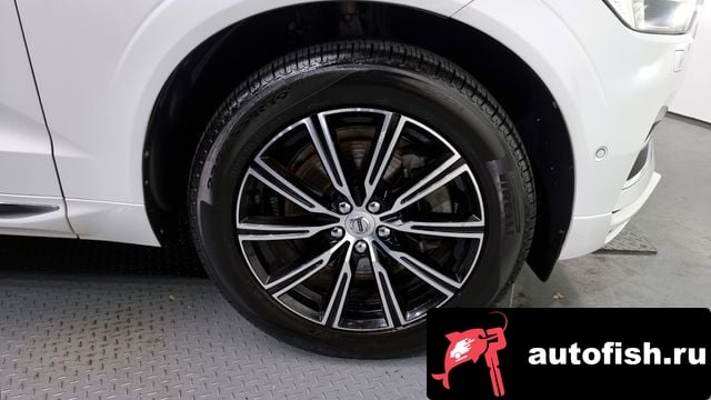 Volvo XC60 XC60 second Generation 2017 года - вид 5