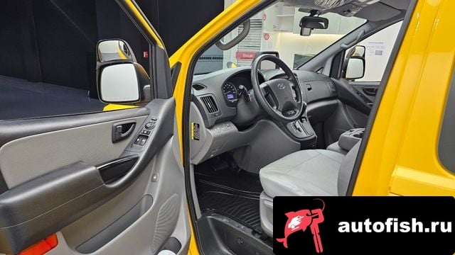 Hyundai Starex The New Grand Starex 2018 года - похожие автомобили